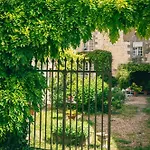 Le Prieure Sainte Croix Loudun