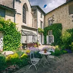 Le Prieure Sainte Croix 3*