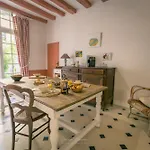 Guest house Le Prieure Sainte Croix Loudun