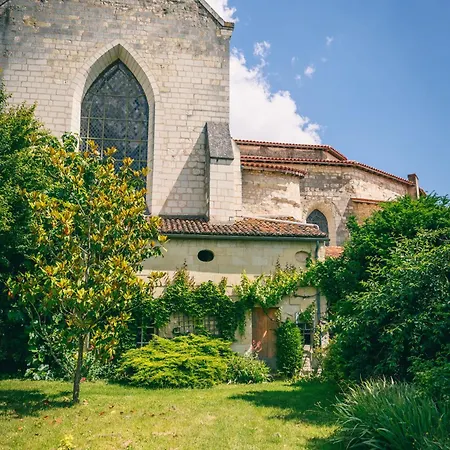 Le Prieure Sainte Croix Pensjonat