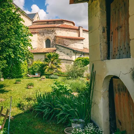 Le Prieure Sainte Croix Loudun