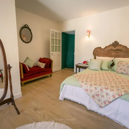 Pensjonat Le Prieure Sainte Croix