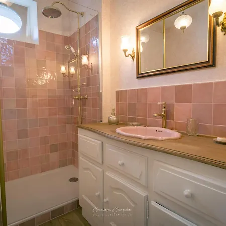 Le Prieure Sainte Croix